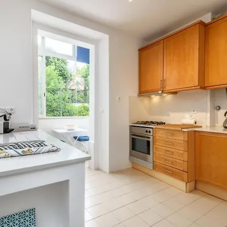 Guestready - Cosy Flat Santos-o-velho * Lisbon