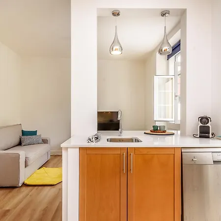 Guestready - Cosy Flat Santos-o-velho Lisbon