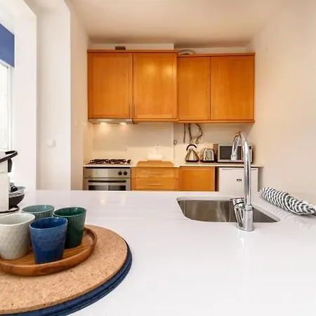 Guestready - Cosy Flat Santos-o-velho *